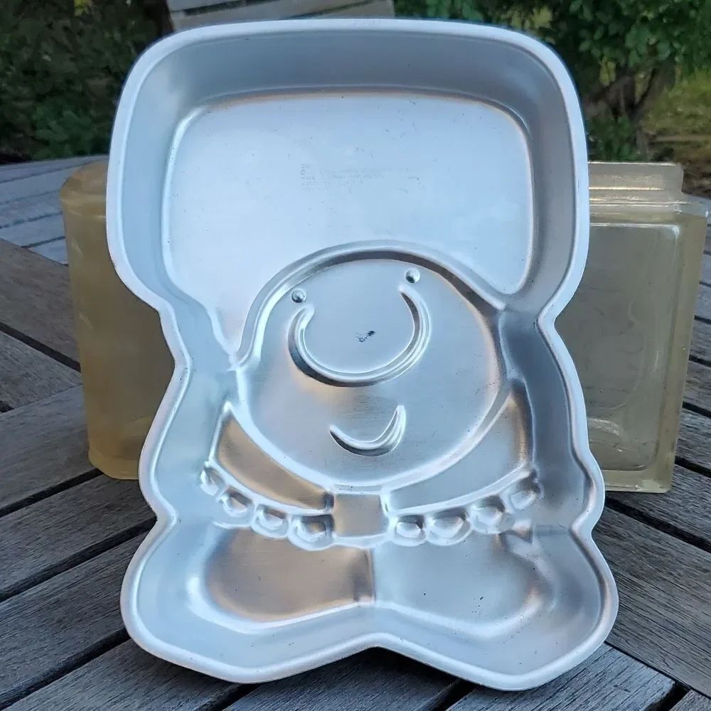 Vintage 1978 Wilton Ziggy Cake Pan